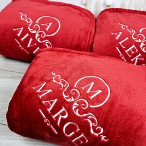 Luksuslik pleed 140x200 cm kuningliku tikandiga