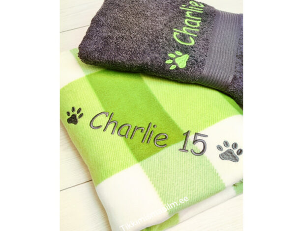 Fliistekk (126x165 cm) loomasõbrale või tema lemmikule (6 erinevat disaini)